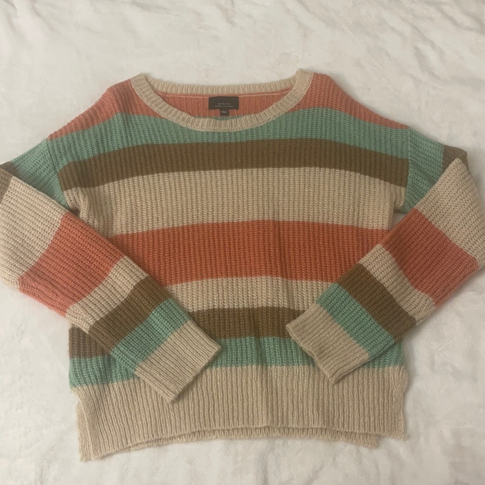 L/ sweater